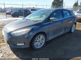 Ford Focus Titanium 1FADP3N23JL290037 fotografie