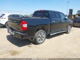 Toyota Tundra Crewmax /Platinum 5TFAY5F16JX746391 fotografie
