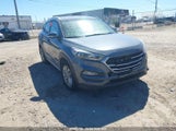 Hyundai Tucson Limited/Sport And Eco/Se KM8J33A48HU450557 снимка