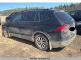 Volkswagen Tiguan S 3VV0B7AX2KM114422 снимка