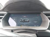Tesla Model X Awd/Standard Range 5YJXCBE47GF007570 fotografie