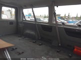 Ford Econoline E350 Super Duty Wagon 1FBNE31L05HA92354 снимка