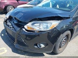 Ford Focus Se 1FADP3F28EL226192 снимка