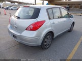 Nissan Versa 3N1BC13E78L435631 fotografie