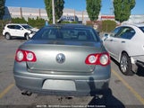 Volkswagen Passat 2.0T Luxury WVWEK93C96P215757 fotografie