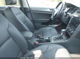 Volkswagen Golf WVWPR7AU8KW909568 photo