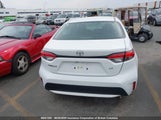 Toyota Corolla Le/Xle 5YFBPMBE7NP289167 снимка