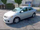 Toyota Corolla S/Le 2T1BU4EE8DC989282 снимка