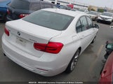 BMW 320I WBA8E5G39HNU42451 снимка