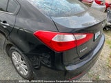 Kia Forte KNAFX4A68G5512003 fotografie