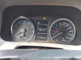 Toyota Rav4 2T3RFREV7JW815257 снимка