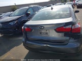 Kia Forte KNAFX4A88F5375225 fotografie