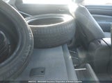 Toyota Prius NHW207059128 снимка