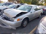 Toyota Camry Ce/Le/Xle JT2BG22K7Y0504628 снимка