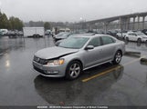 Volkswagen Passat Se 1VWBN7A3XEC020402 снимка