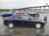 Honda Civic 2HGFB2F59DH034881 снимка