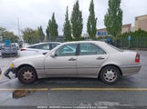 Mercedes-Benz C 230 WDBHA23G7WF706780 photo
