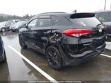 Hyundai Tucson Limited/Sport And Eco/Se KM8J3CA22JU743097 fotografie