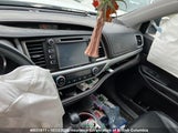Toyota Highlander Xle 5TDJKRFH8GS263554 снимка