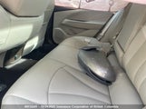 Buick Lacrosse Essence 1G4ZP5SS3HU197079 снимка