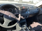 Volkswagen Tiguan Se/Sel WVGBV9AX5AW534986 снимка