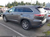 Toyota Highlander Xle 5TDJKRFH8FS145065 снимка