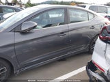 Hyundai Elantra Sport KMHD04LBXKU827453 fotografie