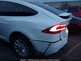 Tesla Model X Awd/Standard Range 5YJXCBE28HF046037 fotografie