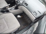 Honda Civic 2HGFB2F46DH106059 снимка