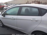 Ford Fiesta Se 3FADP4EJ5DM131522 снимка