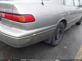 Toyota Camry Ce/Le/Xle 4T1BF22K6VU037857 photo