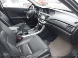 Honda Accord Touring 1HGCR2F92FA804020 снимка