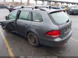 Volkswagen Golf 3VWKX7AJ4CM660268 снимка