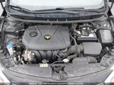 Kia Forte KNAFX4A66F5265305 fotografie