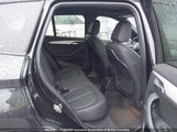 BMW X1 WBXHT3C3XJ5L26624 снимка