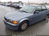 BMW 323 I WBAAM3331YFP67877 fotografie