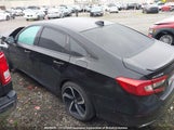 Honda Accord Sport 1HGCV1F37NA800108 fotografie