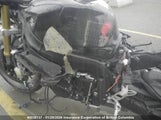Suzuki Gsx750 JS1GR7MA2B2101395 снимка