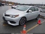 Toyota Corolla Im JTNKARJE0JJ554988 снимка