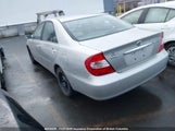 Toyota Camry JTDBF32K320060963 fotografie