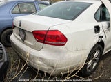 Volkswagen Passat S 1VWAH7A36DC030457 снимка