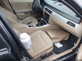 BMW 323 I WBAPG735X9A640022 снимка