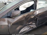 Hyundai Elantra Gt KMHD35LH0GU294361 fotografie