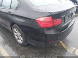 BMW 320 I xDrive WBA3C3C50EF985933 fotografie
