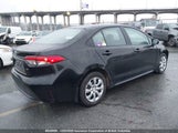 Toyota Corolla Le/Xle 5YFBPMBE2NP304870 снимка