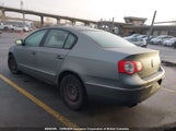 Volkswagen Passat 2.0T/2.0T Value WVWAK93C16P070910 photo