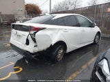 Toyota Prius JTDKARFU6G3013879 снимка
