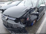 Volkswagen Golf R WVWFB7CD8RW232013 снимка