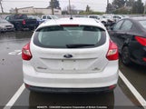 Ford Focus Se 1FADP3K2XEL256817 fotografie