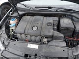 Volkswagen Golf 3VWMX7AJ8AM662174 снимка